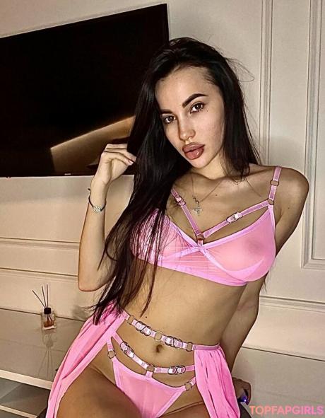 Nadinnadi nude leaked OnlyFans photo #7