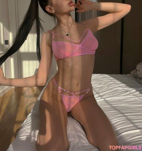 Nadinnadi nude leaked OnlyFans photo #70