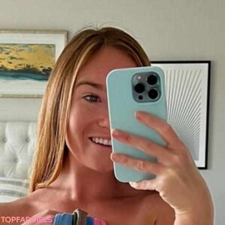 Meganann-xo nude leaked OnlyFans photo #14