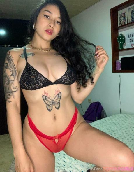 Aribunnyyyy nude leaked OnlyFans photo #20