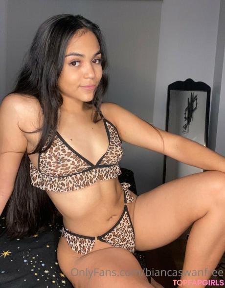 Biancaswanfree nude leaked OnlyFans photo #10