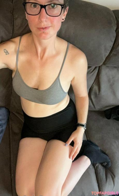 Melusina90 nude leaked OnlyFans photo #23