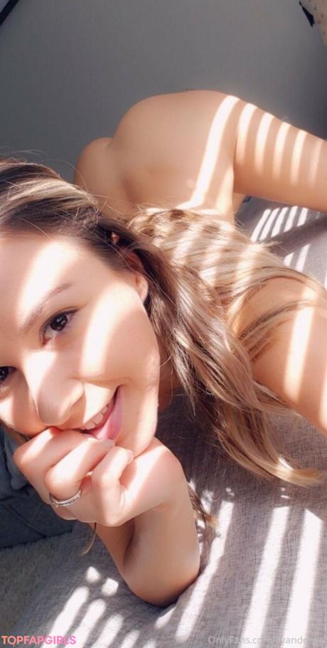 Livvnthedream nude leaked OnlyFans photo #44