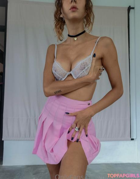 Daedreamm nude leaked OnlyFans photo #1