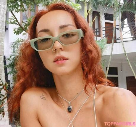 Daedreamm nude leaked OnlyFans photo #19