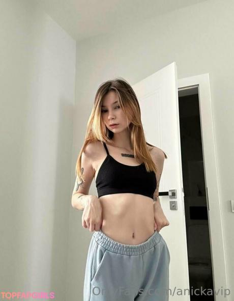 Anickavip nude leaked OnlyFans photo #30