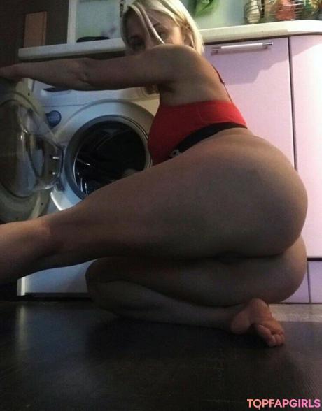 Tomskaya nude leaked OnlyFans photo #1