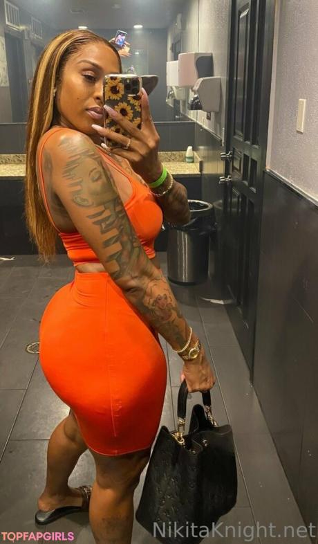 Iamnikitaknight nude leaked OnlyFans photo #12