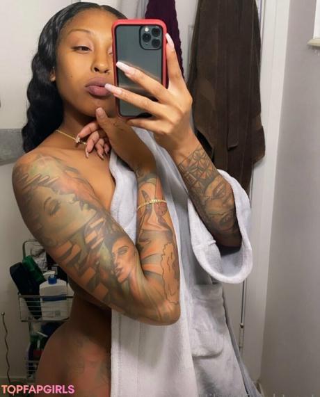 Iamnikitaknight nude leaked OnlyFans photo #4