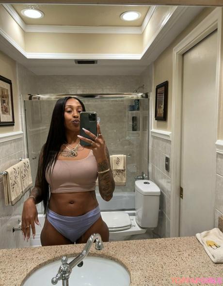 Iamnikitaknight nude leaked OnlyFans photo #72