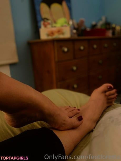 Feetloretta nude leaked OnlyFans photo #22