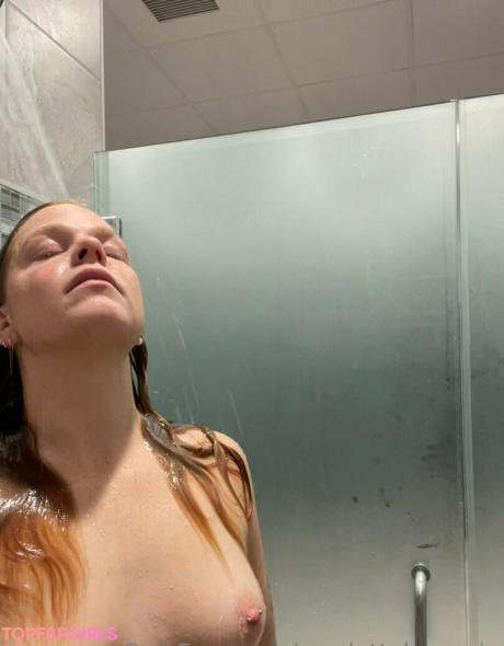 Scarlettebegonia nude leaked OnlyFans photo #10