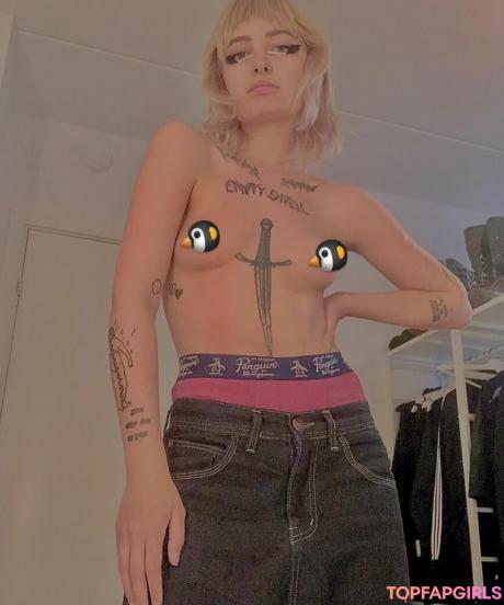 Emmaazzww nude leaked OnlyFans pic