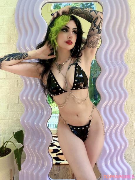 Batz nude leaked OnlyFans photo #16