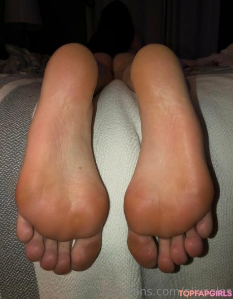 Alixsoles nude leaked OnlyFans photo #21