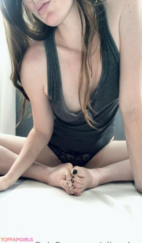 Alixsoles nude leaked OnlyFans photo #6