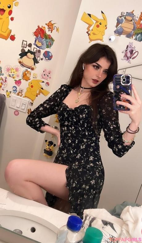 Aruuu nude leaked OnlyFans photo #123
