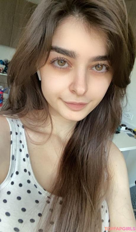 Aruuu nude leaked OnlyFans photo #16