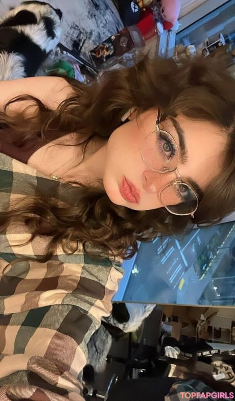 Aruuu nude leaked OnlyFans photo #170