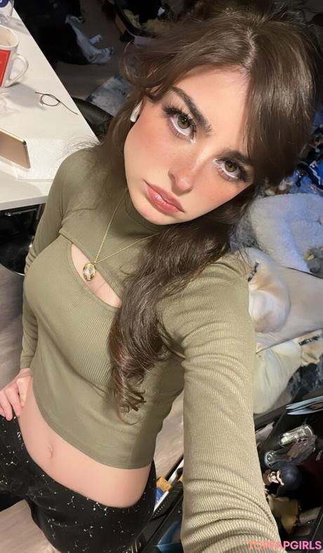 Aruuu nude leaked OnlyFans photo #186
