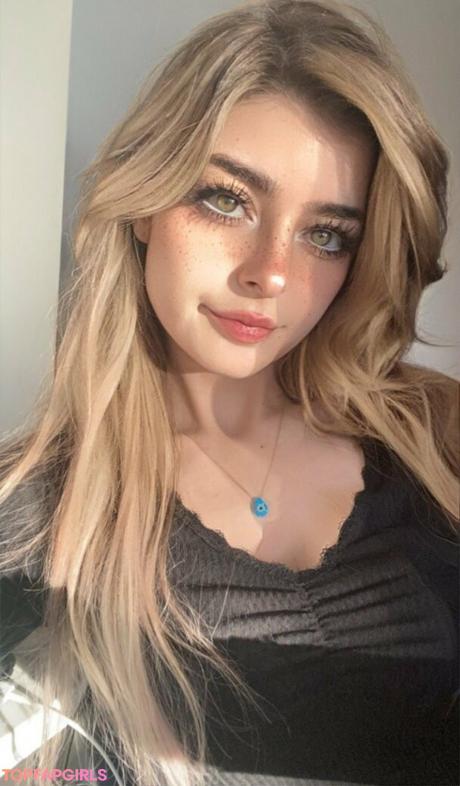Aruuu nude leaked OnlyFans photo #195