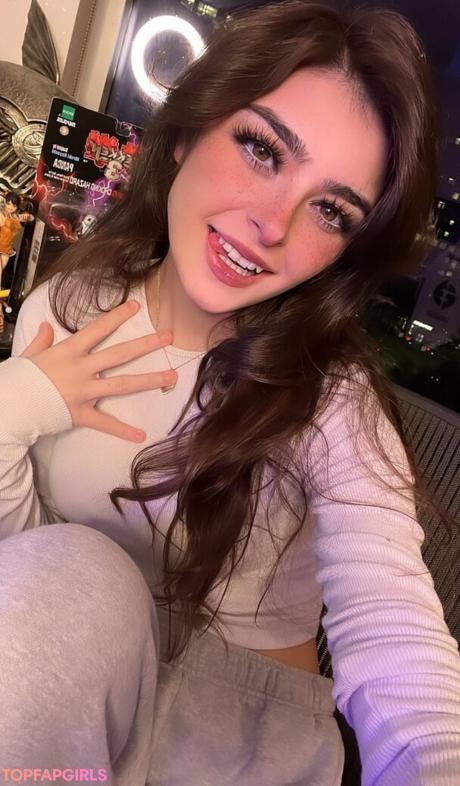 Aruuu nude leaked OnlyFans photo #208