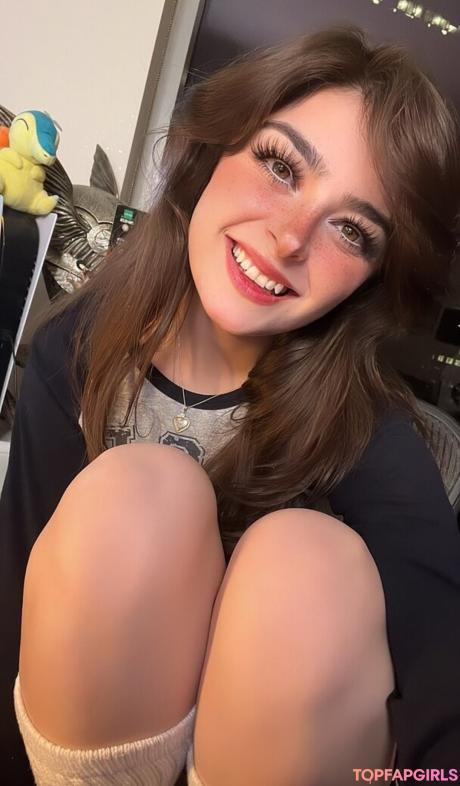 Aruuu nude leaked OnlyFans photo #210