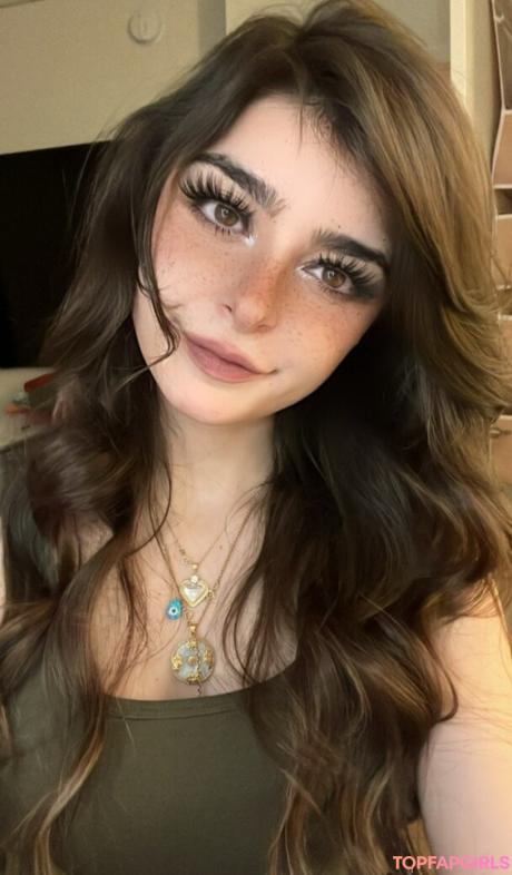 Aruuu nude leaked OnlyFans photo #72