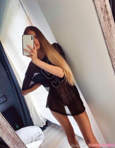 Linadiaa nude leaked OnlyFans photo #108