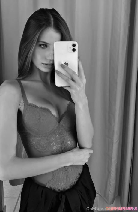 Linadiaa nude leaked OnlyFans photo #14