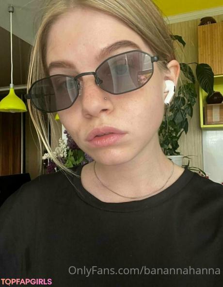 Banannahanna nude leaked OnlyFans photo #14