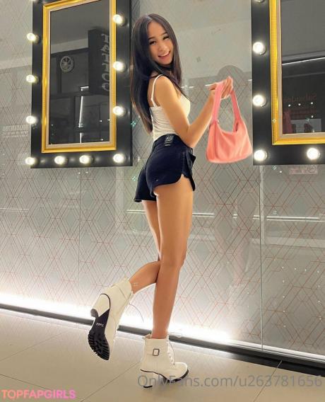Mayukoxo nude leaked OnlyFans photo #10