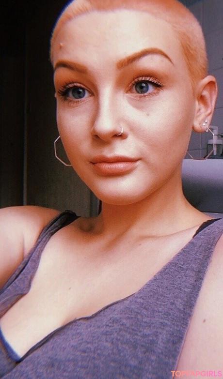 Emilie nude leaked OnlyFans photo #354
