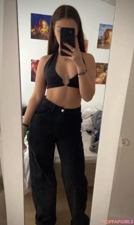 Emilie nude leaked OnlyFans photo #39
