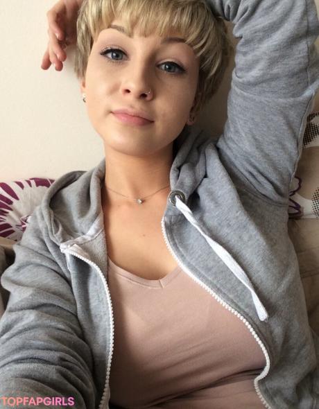 Emilie nude leaked OnlyFans photo #416