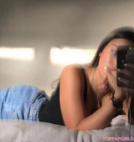 Emilie nude leaked OnlyFans photo #8