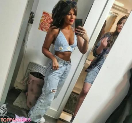 Vicki nude leaked OnlyFans photo #19