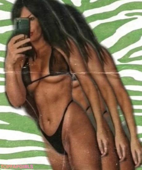 Vicki nude leaked OnlyFans photo #28