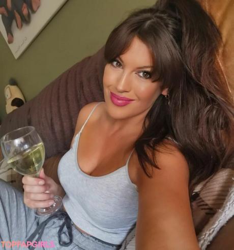 Vicki nude leaked OnlyFans photo #30