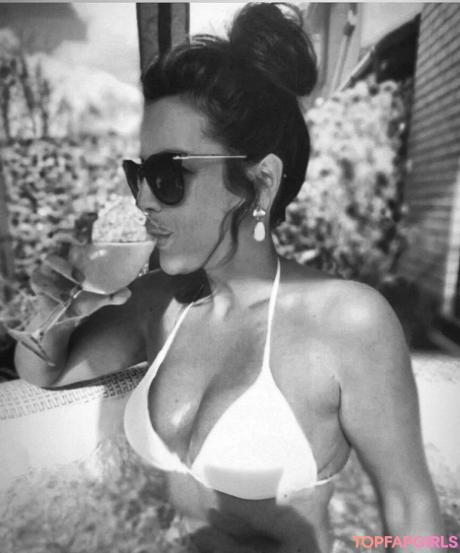 Vicki nude leaked OnlyFans photo #36