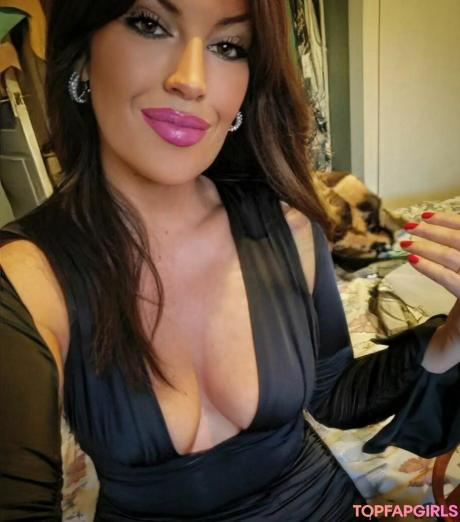 Vicki nude leaked OnlyFans photo #5