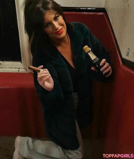 Vicki nude leaked OnlyFans photo #55