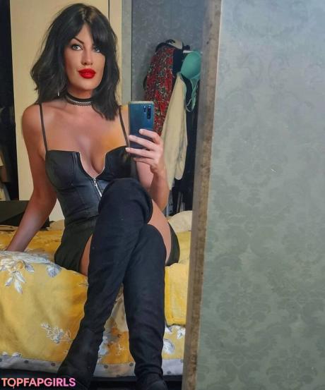 Vicki nude leaked OnlyFans photo #85