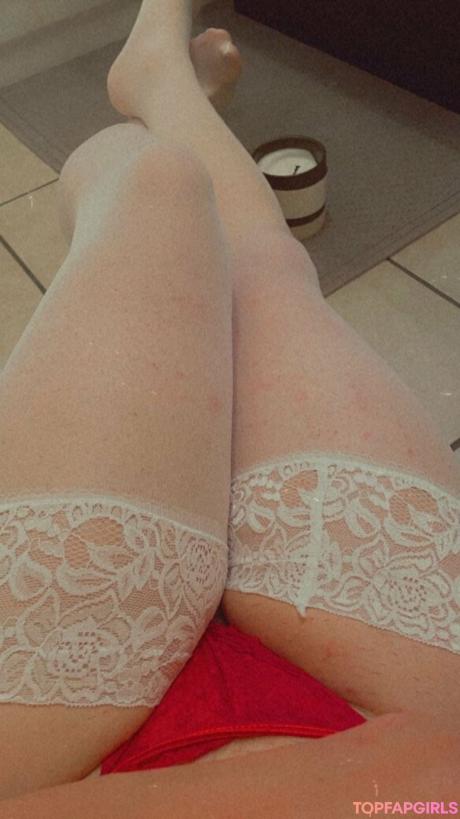 Starfruitxx nude leaked OnlyFans photo #17