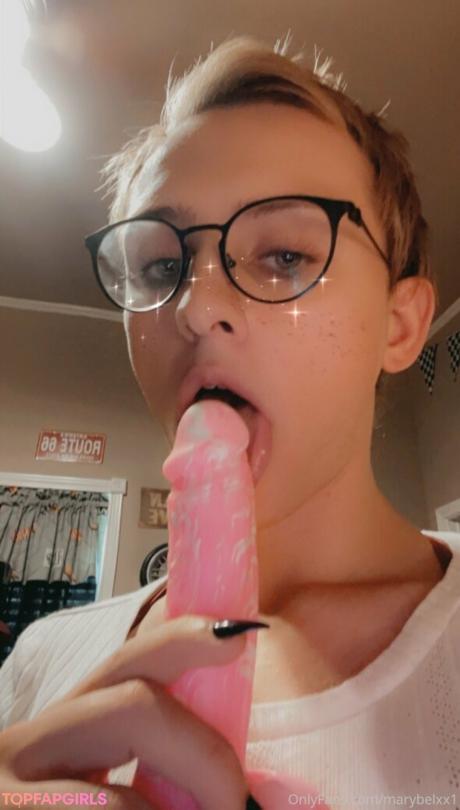Starfruitxx nude leaked OnlyFans photo #45