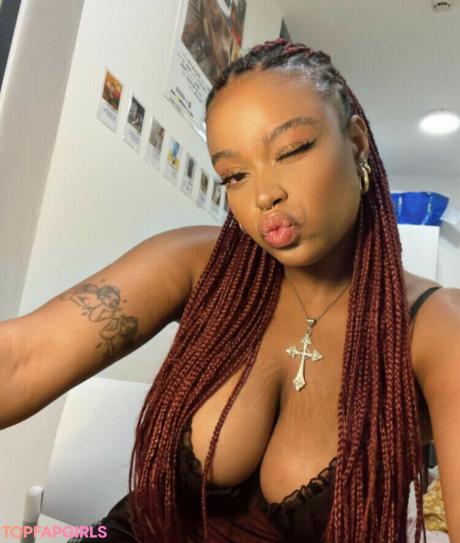 Hell0kittyevie nude leaked OnlyFans photo #26