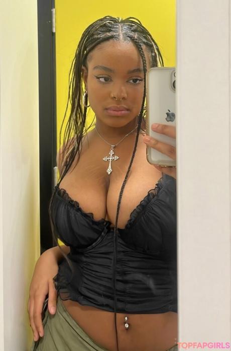 Hell0kittyevie nude leaked OnlyFans photo #7
