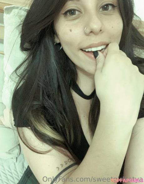 Sweetgirlkatya nude leaked OnlyFans photo #33