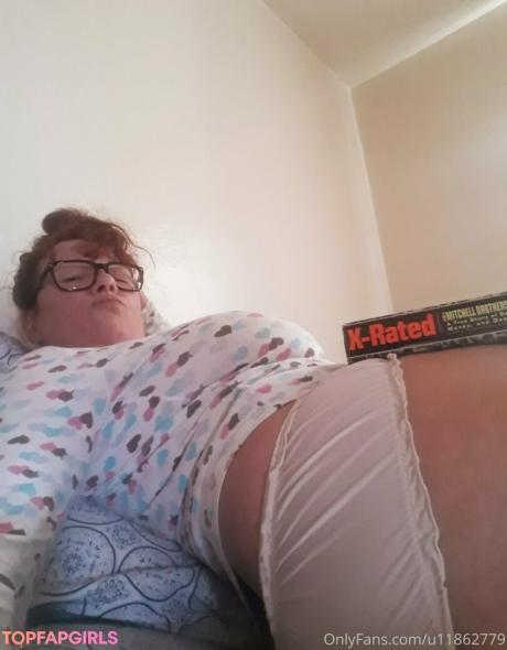 Julie nude leaked OnlyFans photo #24