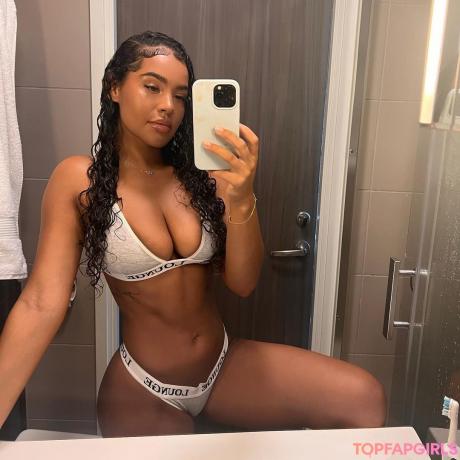 Malaika nude leaked OnlyFans photo #490